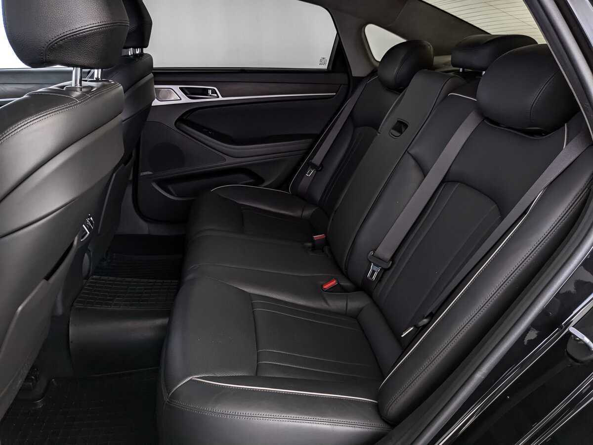 Genesis G80 с пробегом — 2019 год. Фото: #17