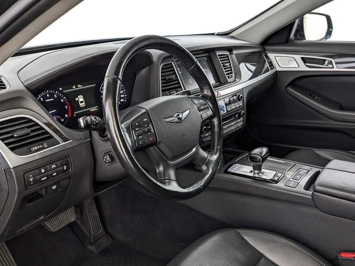 Genesis G80 с пробегом — 2019 год. Фото: #14