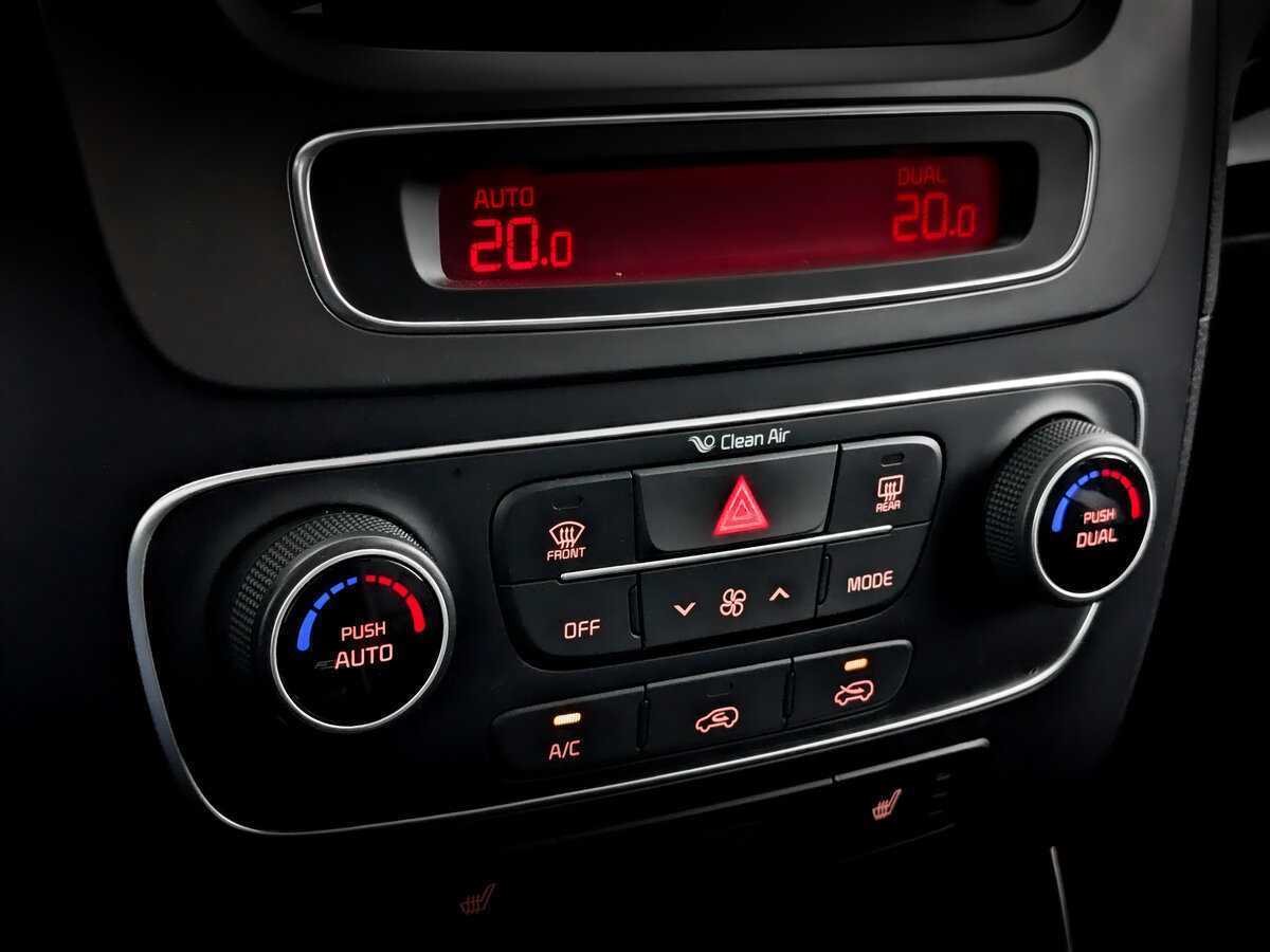 Kia Sorento с пробегом — 2018 год. Фото: #24