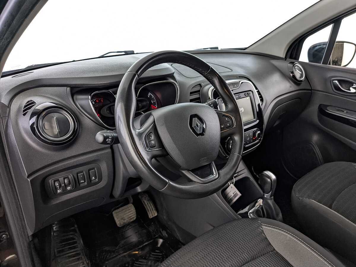 Renault Kaptur с пробегом — 2019 год. Фото: #14