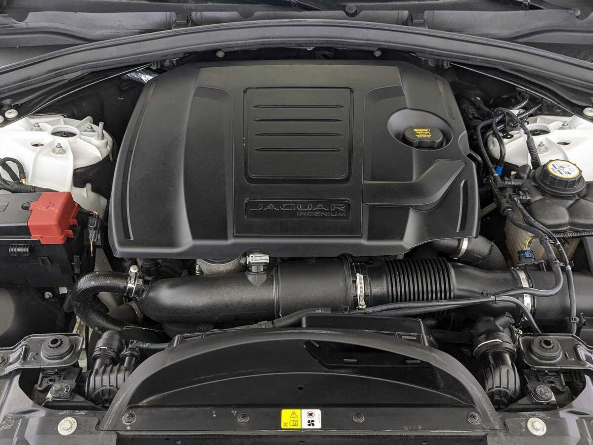 Jaguar F-Pace с пробегом — 2018 год. Фото: #8