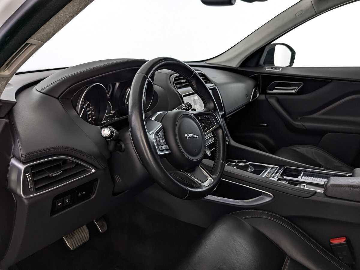 Jaguar F-Pace с пробегом — 2018 год. Фото: #14