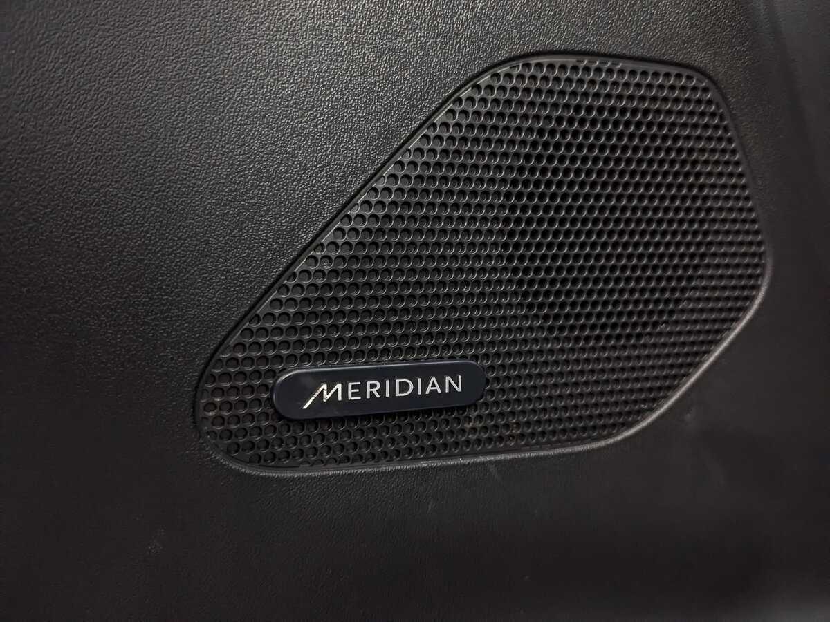 Jaguar F-Pace с пробегом — 2018 год. Фото: #28