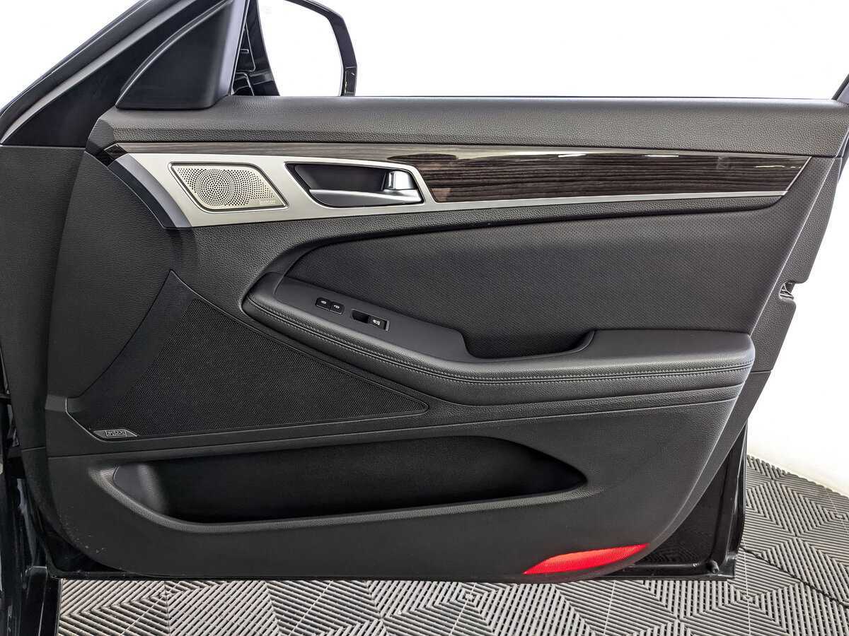 Genesis G80 с пробегом — 2019 год. Фото: #24