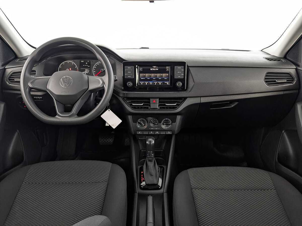 Volkswagen Polo с пробегом — 2020 год. Фото: #12