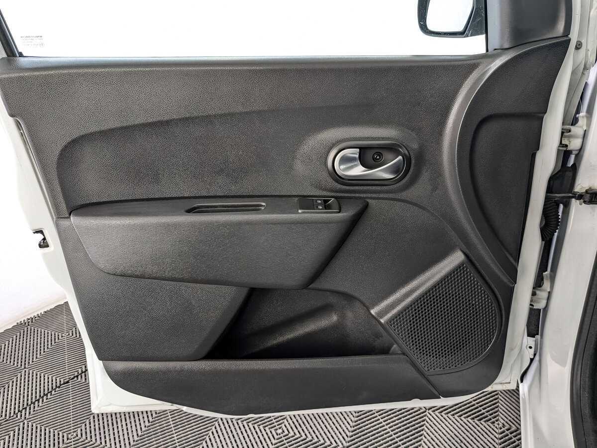 Renault Dokker с пробегом — 2019 год. Фото: #18