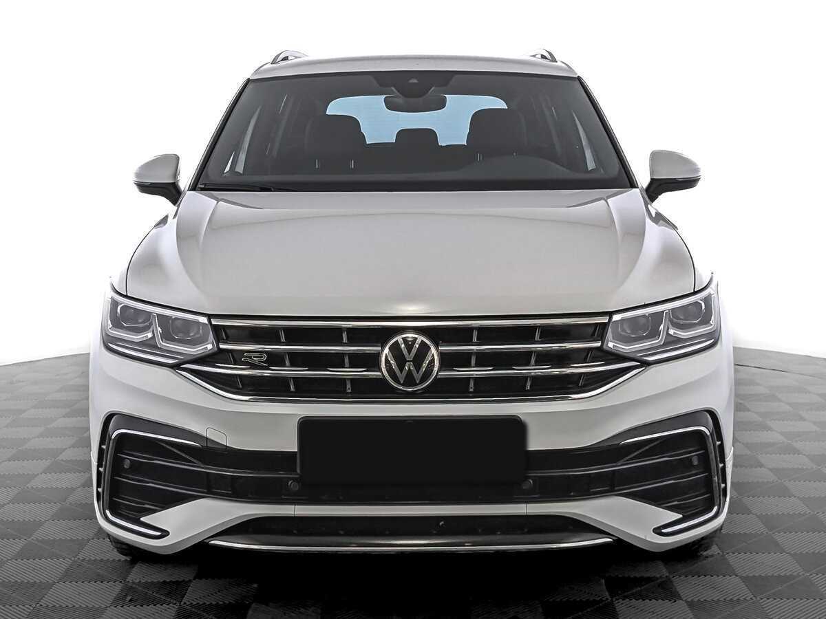 Volkswagen Tiguan с пробегом — 2021 год. Фото: #1