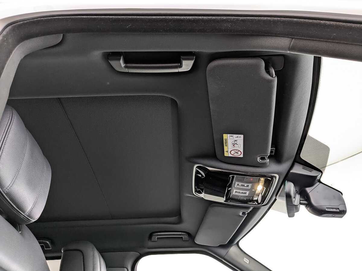 Land Rover Range Rover Sport с пробегом — 2021 год. Фото: #22