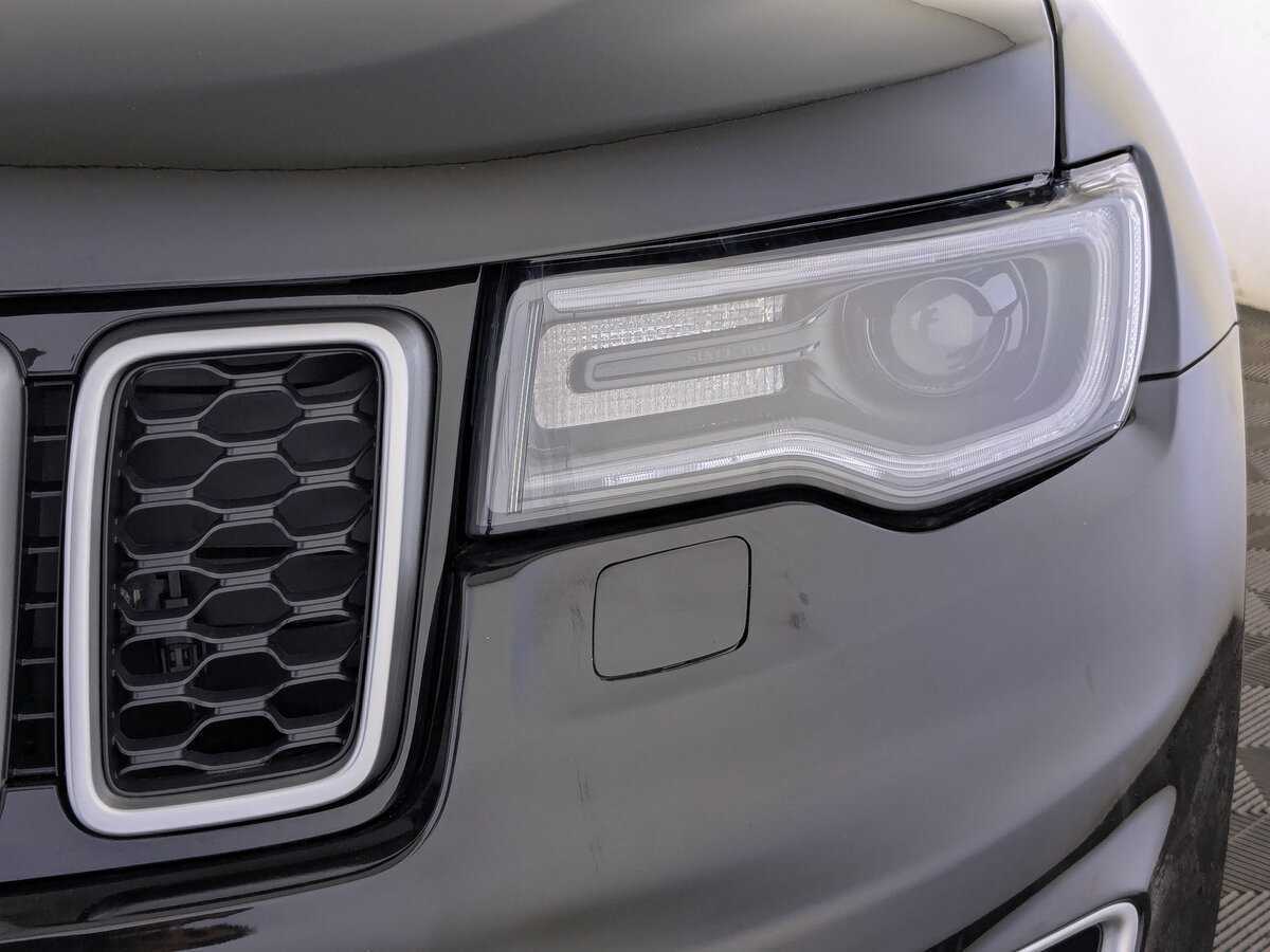 Jeep Grand Cherokee с пробегом — 2021 год. Фото: #10