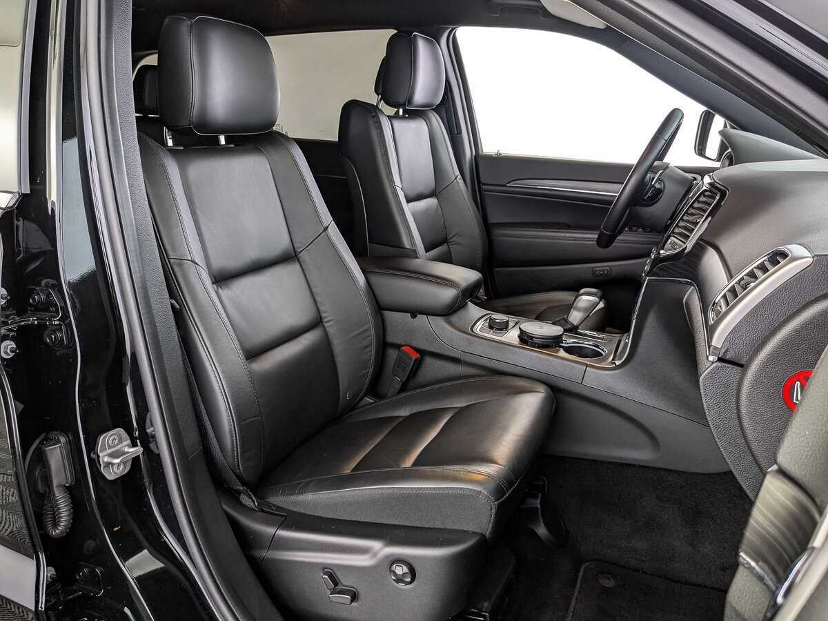 Jeep Grand Cherokee с пробегом — 2021 год. Фото: #22