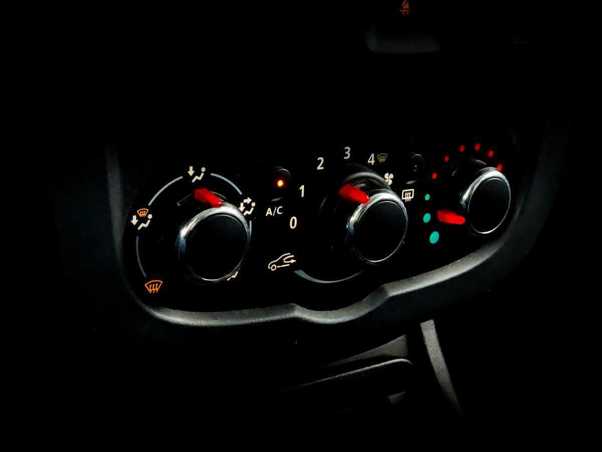 Renault Duster с пробегом — 2015 год. Фото: #24