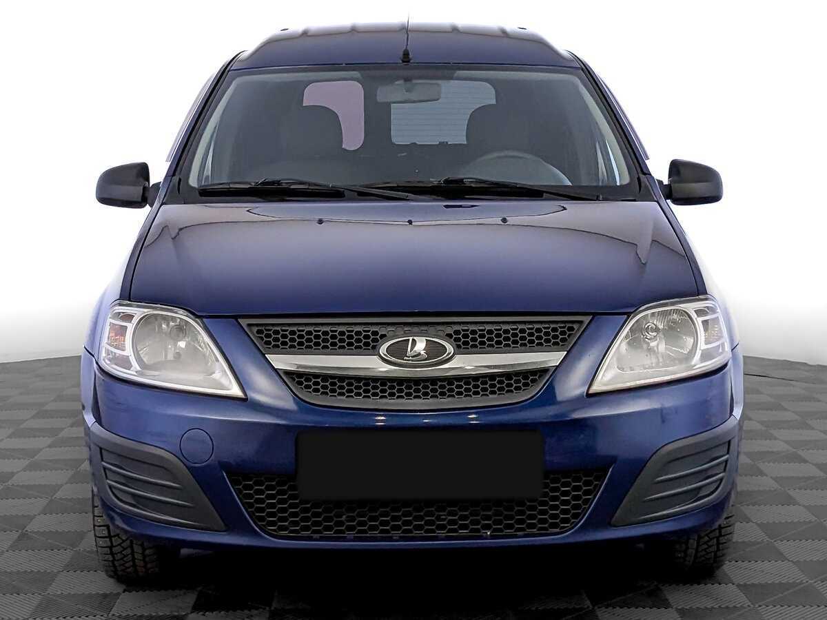 Lada (ВАЗ) Largus с пробегом — 2013 год. Фото: #1