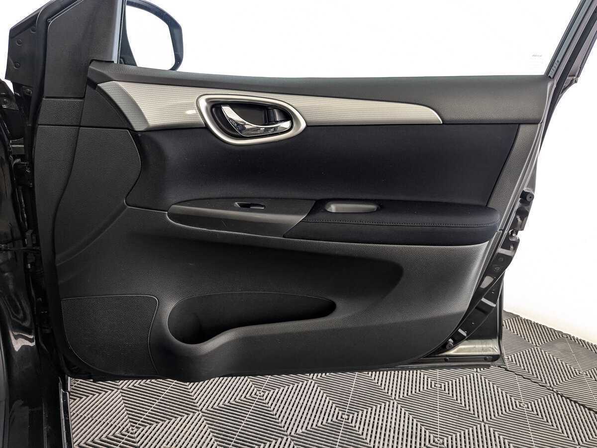 Nissan Sentra с пробегом — 2014 год. Фото: #23