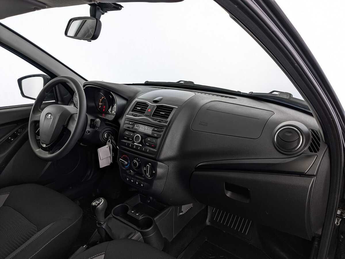 Lada (ВАЗ) Granta с пробегом — 2022 год. Фото: #12