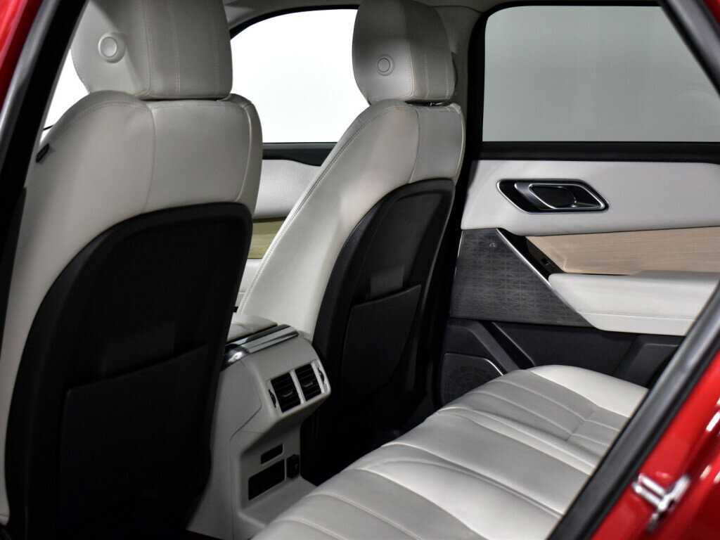 Land Rover Range Rover Velar с пробегом — 2018 год. Фото: #10