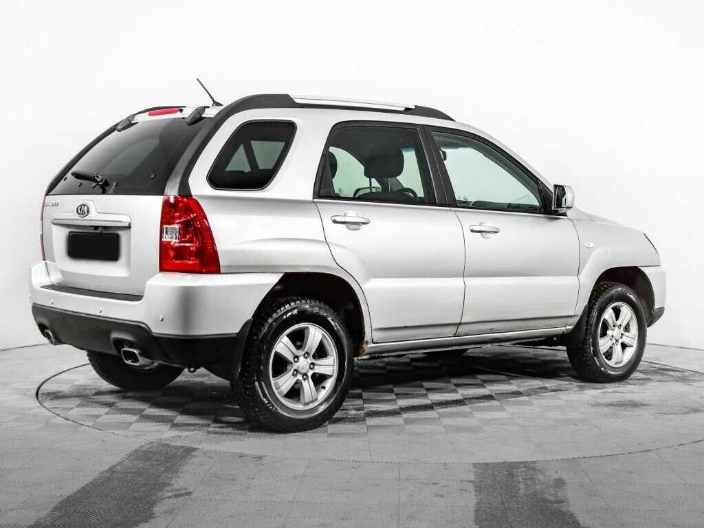 Kia Sportage с пробегом — 2010 год. Фото: #4
