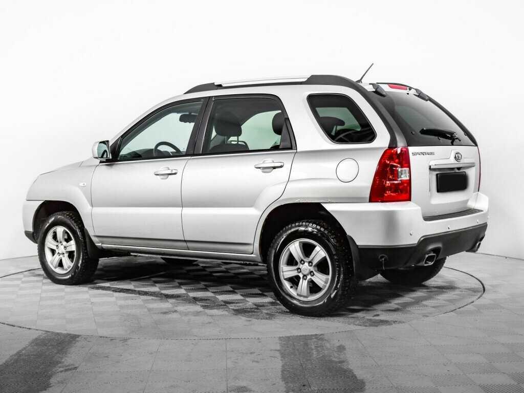 Kia Sportage с пробегом — 2010 год. Фото: #6