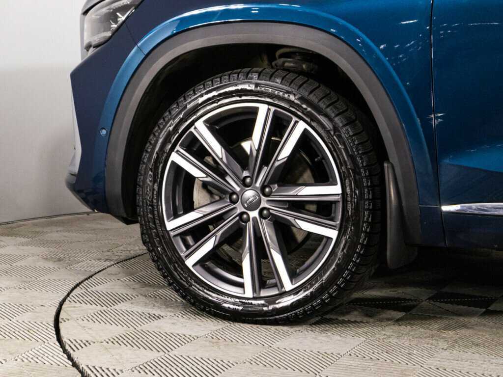 Geely Monjaro с пробегом — 2023 год. Фото: #23