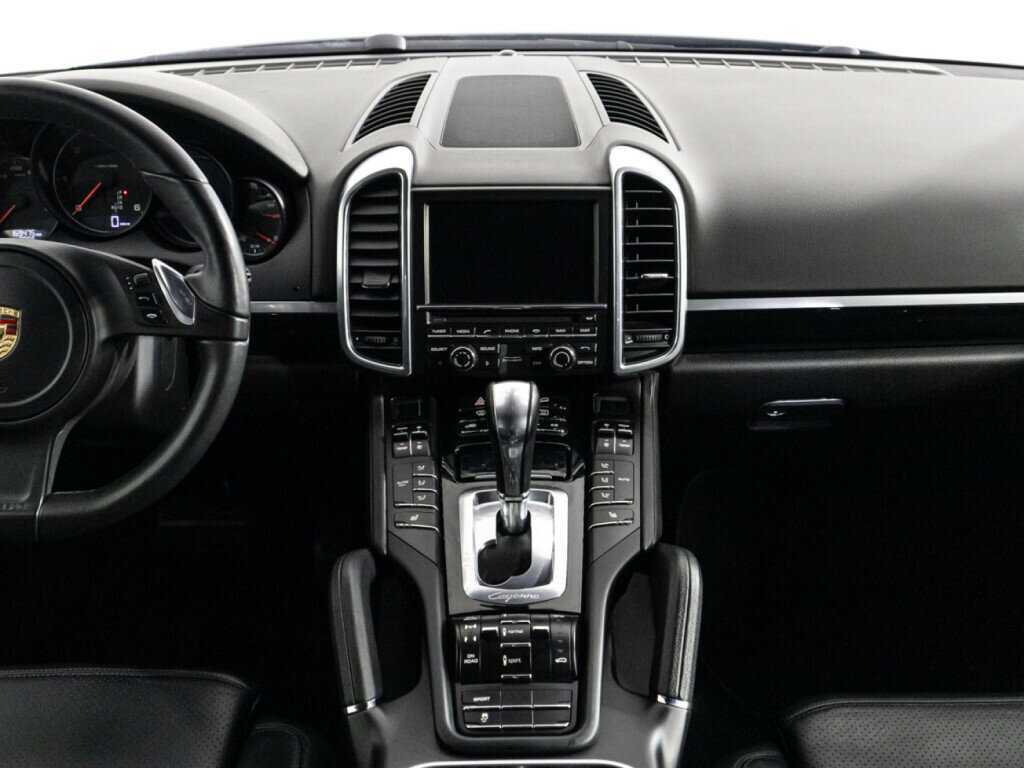 Porsche Cayenne с пробегом — 2014 год. Фото: #13