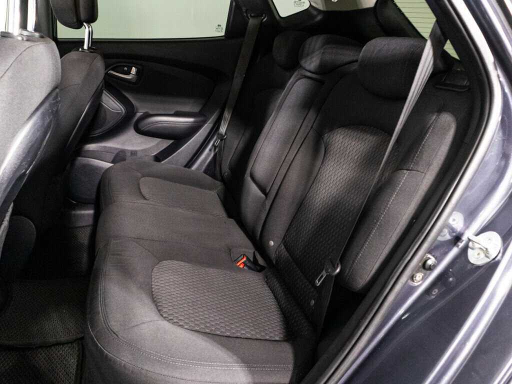 Hyundai ix35 с пробегом — 2010 год. Фото: #9