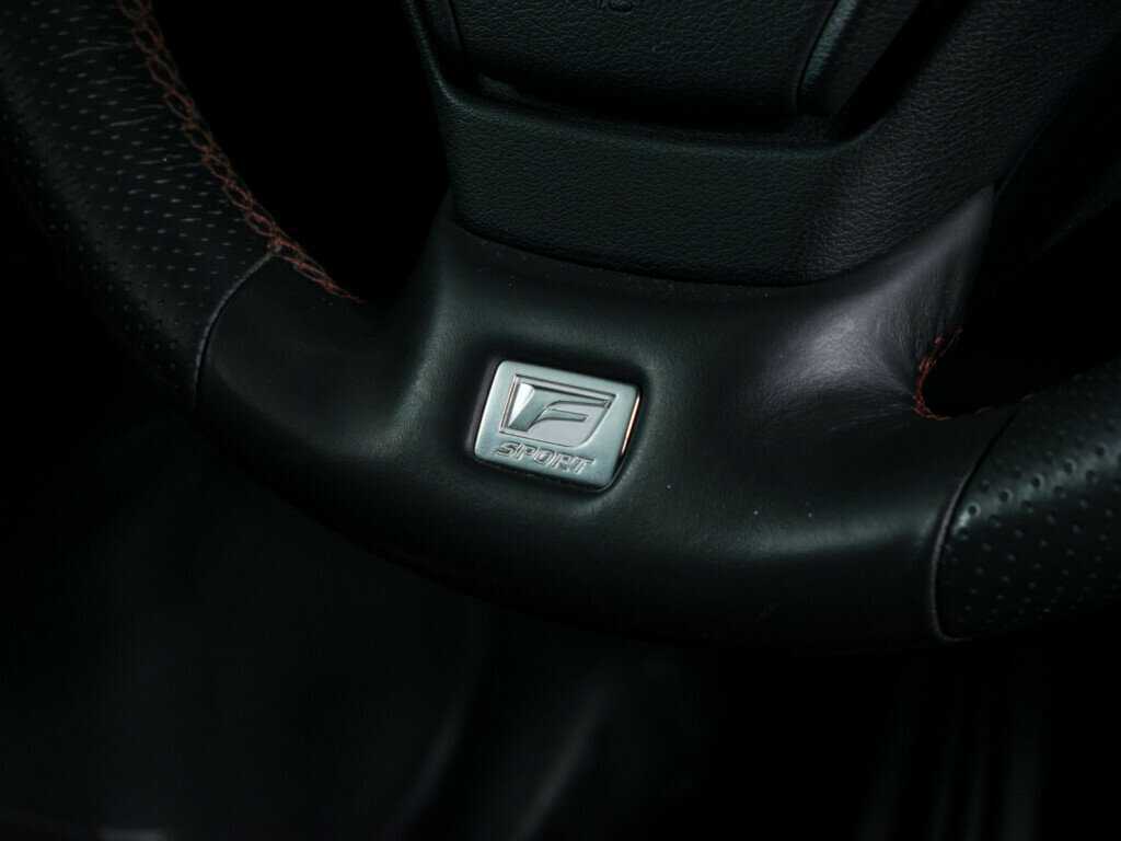 Lexus ES с пробегом — 2020 год. Фото: #17