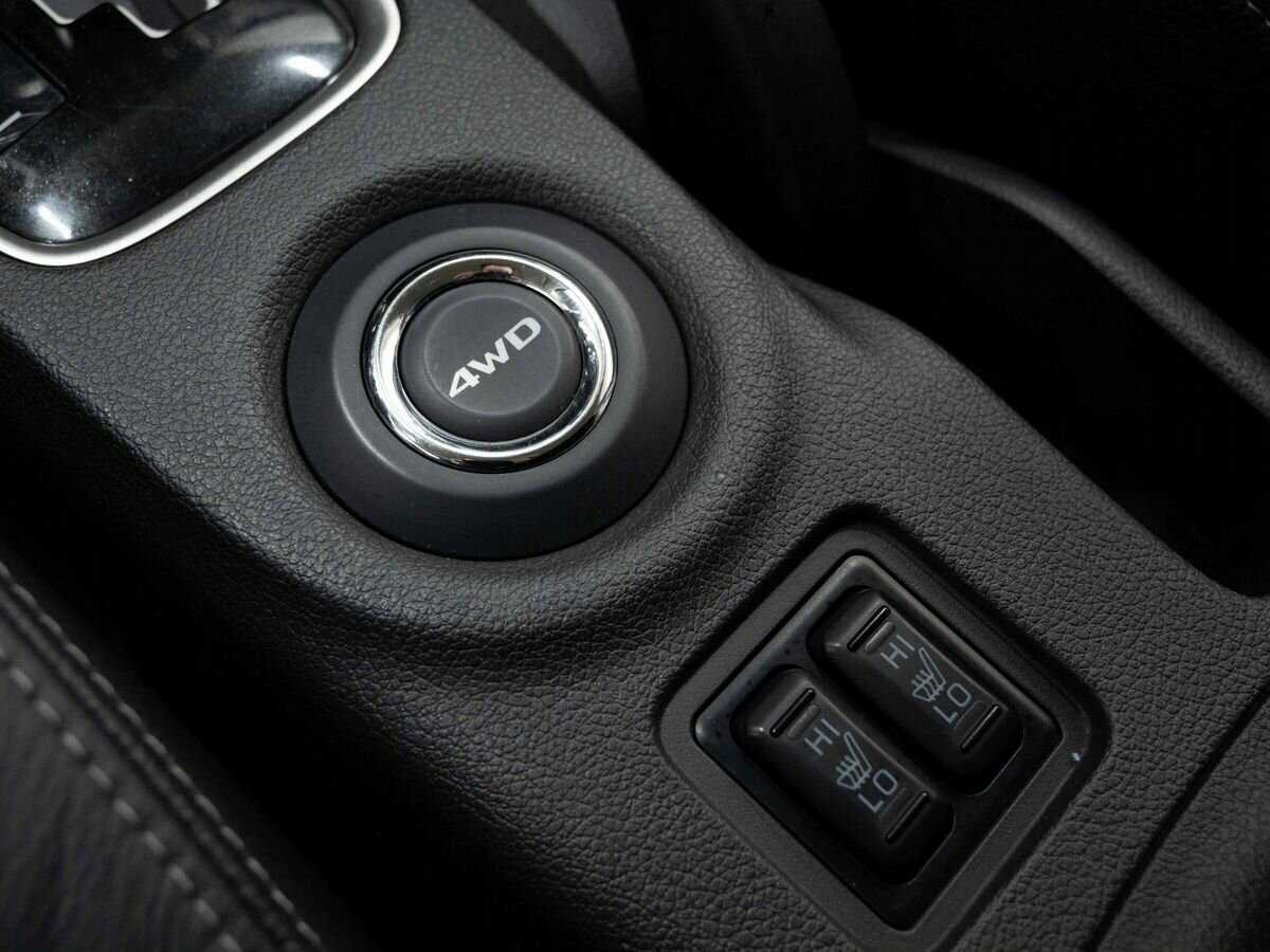 Mitsubishi Outlander с пробегом — 2012 год. Фото: #22