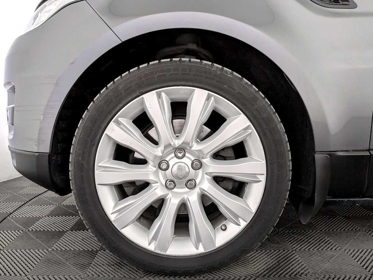 Land Rover Range Rover Sport с пробегом — 2016 год. Фото: #17