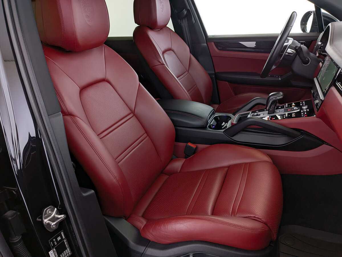 Porsche Cayenne с пробегом — 2020 год. Фото: #22