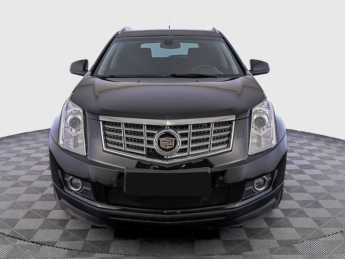 Cadillac SRX с пробегом — 2015 год. Фото: #1