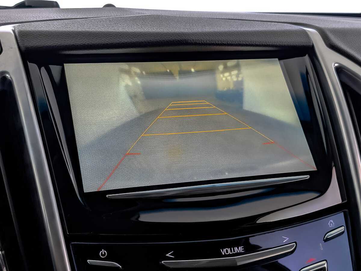 Cadillac SRX с пробегом — 2015 год. Фото: #26