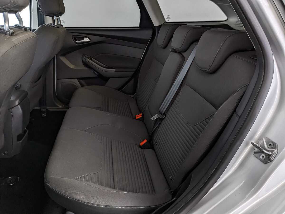 Ford Focus с пробегом — 2017 год. Фото: #17