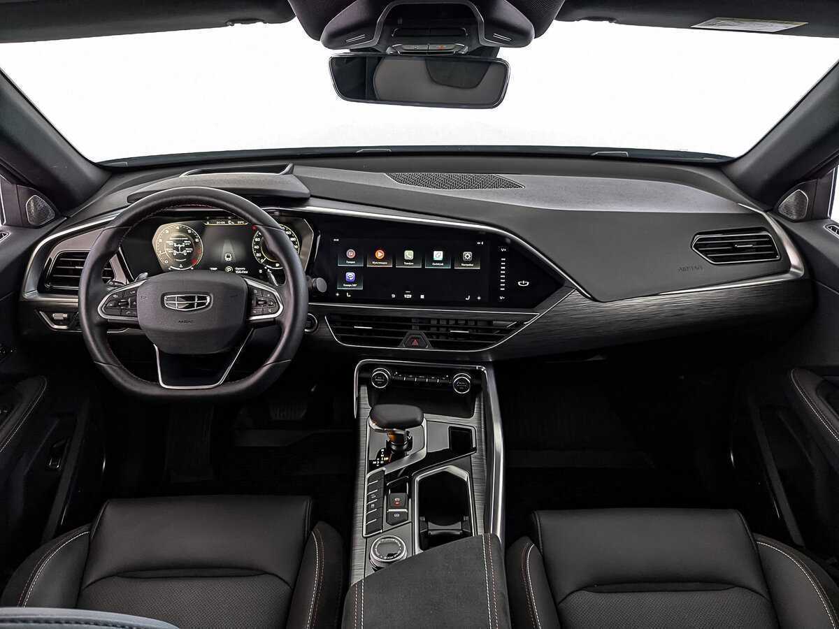 Geely Tugella с пробегом — 2023 год. Фото: #13