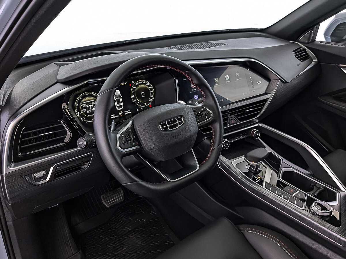 Geely Tugella с пробегом — 2023 год. Фото: #14