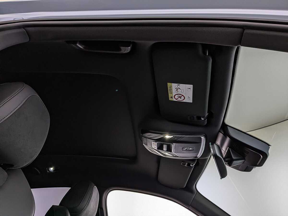 Geely Tugella с пробегом — 2023 год. Фото: #21