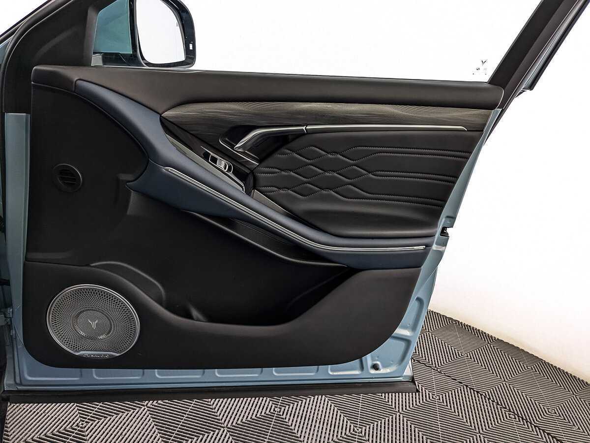 Voyah Free с пробегом — 2022 год. Фото: #22