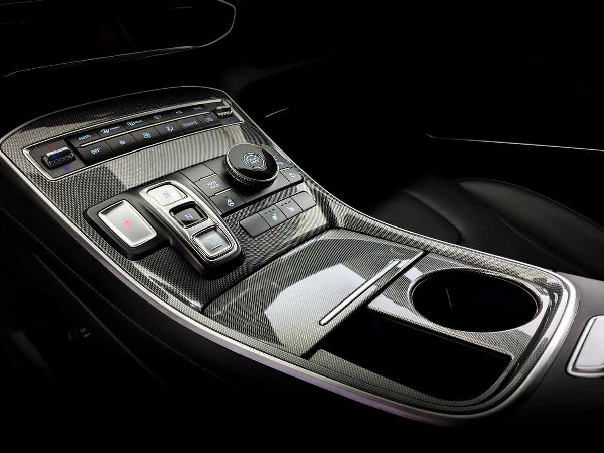 Hyundai Santa Fe с пробегом — 2021 год. Фото: #27