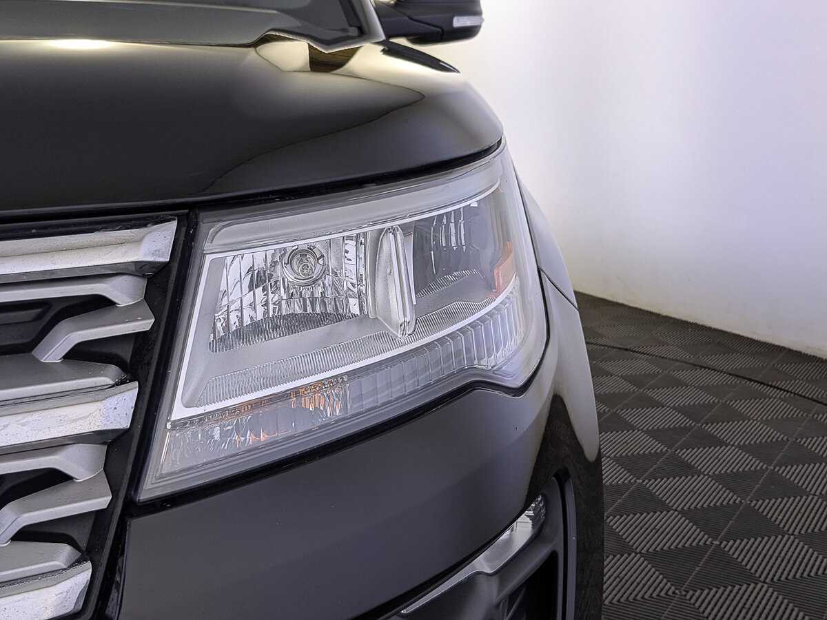Ford Explorer с пробегом — 2019 год. Фото: #10