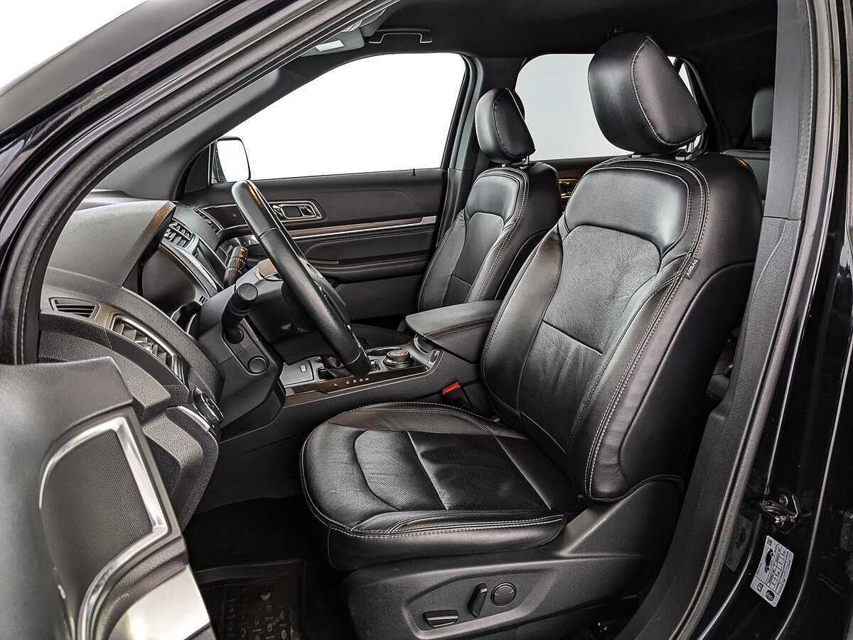 Ford Explorer с пробегом — 2019 год. Фото: #19