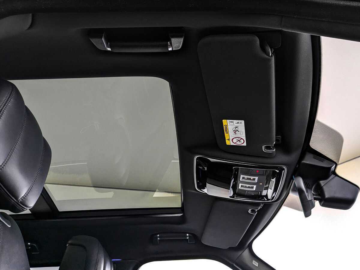 Land Rover Range Rover с пробегом — 2021 год. Фото: #22