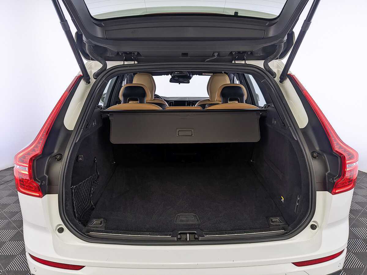 Volvo XC60 с пробегом — 2019 год. Фото: #9