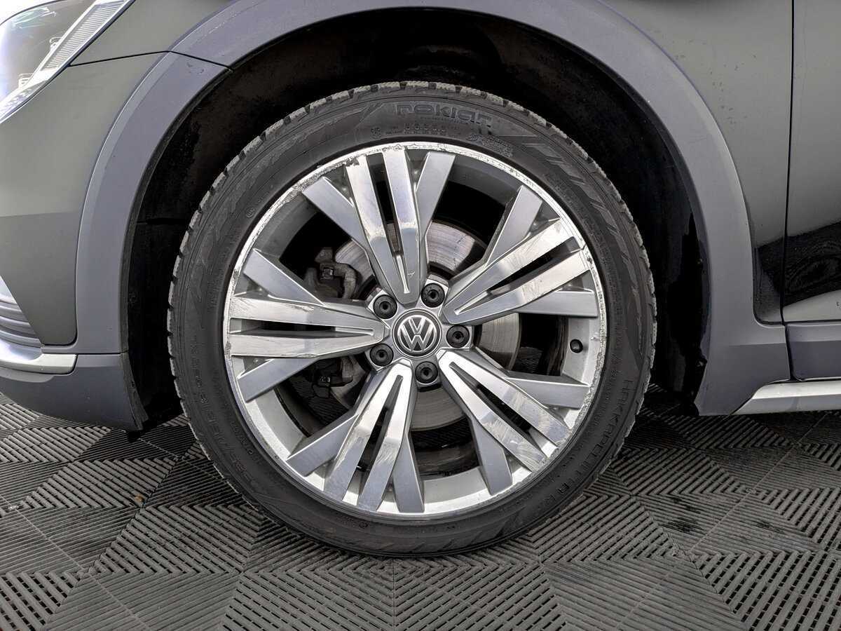 Volkswagen Passat с пробегом — 2018 год. Фото: #17