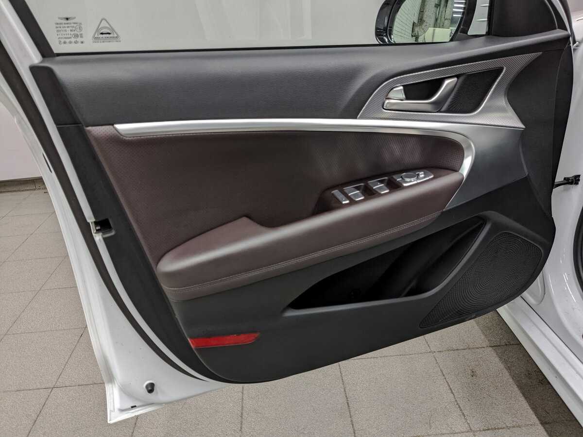 Genesis G70 с пробегом — 2021 год. Фото: #16