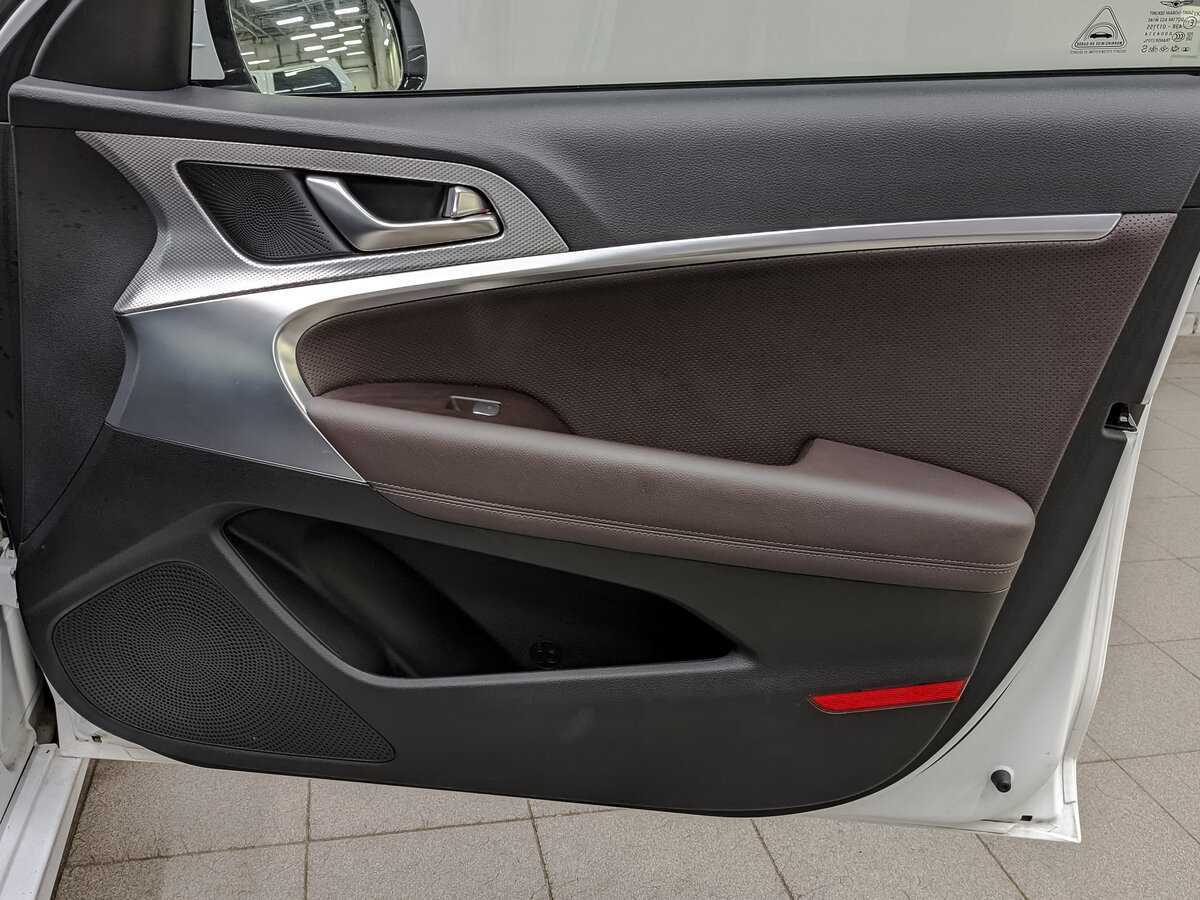 Genesis G70 с пробегом — 2021 год. Фото: #21