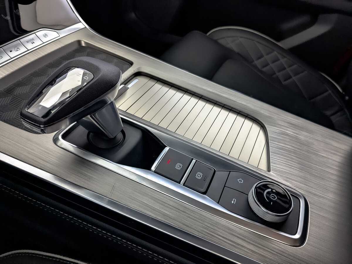 EXEED VX с пробегом — 2023 год. Фото: #26