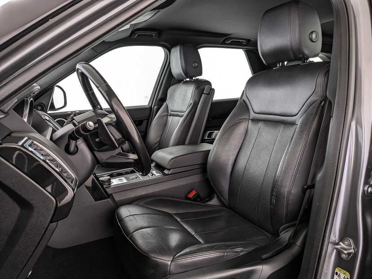 Land Rover Discovery с пробегом — 2017 год. Фото: #19