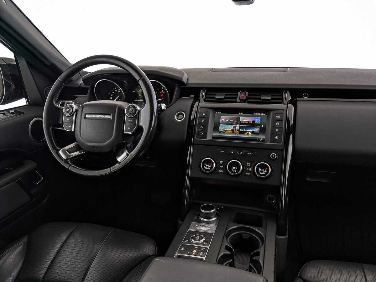 Land Rover Discovery с пробегом — 2017 год. Фото: #26