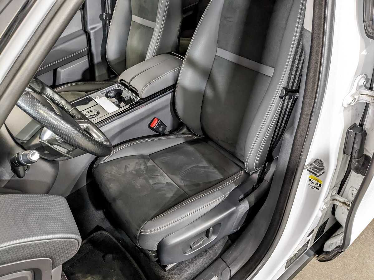 Land Rover Range Rover Velar с пробегом — 2019 год. Фото: #19