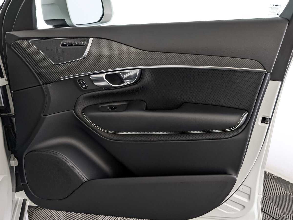 Volvo XC90 с пробегом — 2017 год. Фото: #24