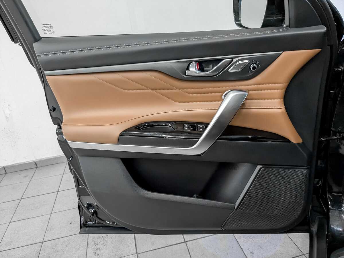 Changan CS95 с пробегом — 2023 год. Фото: #18