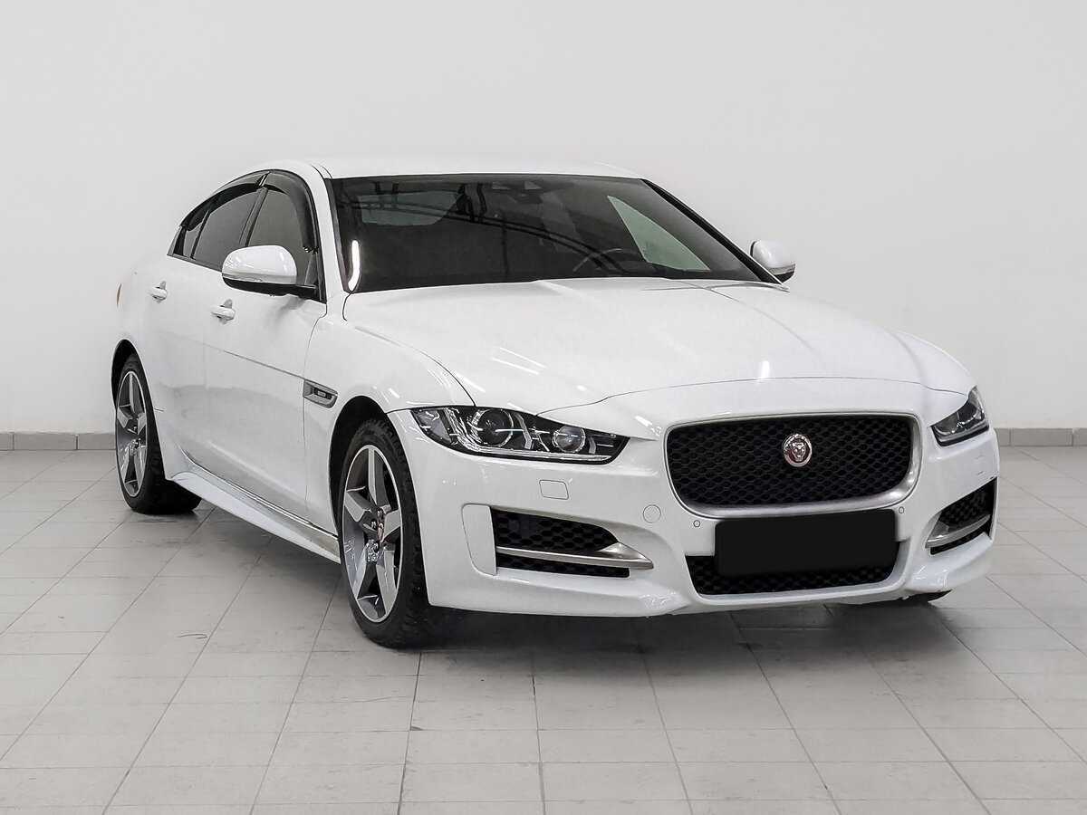 Jaguar XE с пробегом — 2019 год. Фото: #2